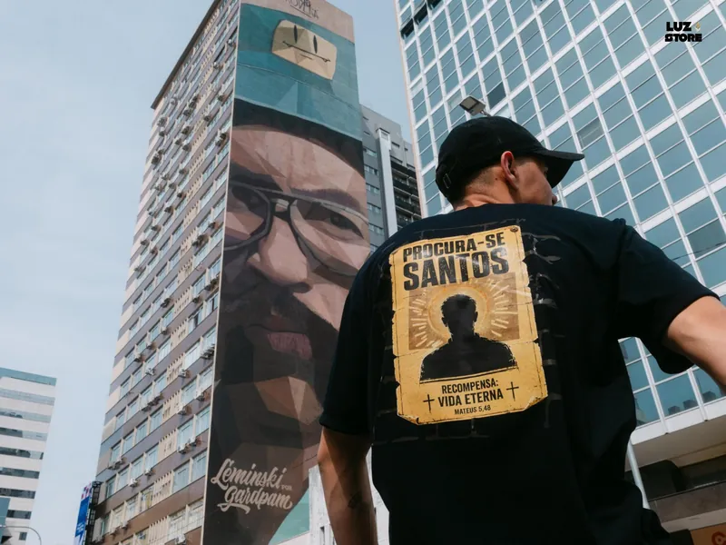 Camiseta Procura-se Santos